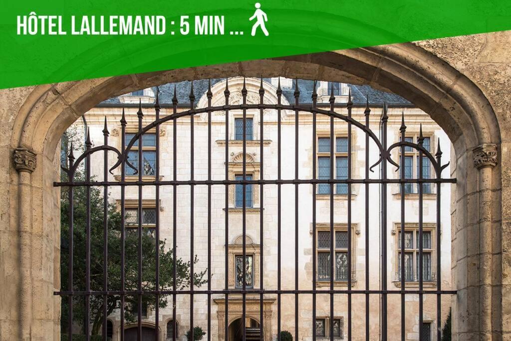 부르주 Les Quatre Piliers - 1 Min Palais Jacques Coeur 아파트 외부 사진